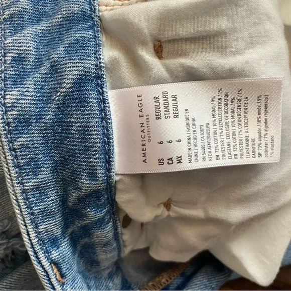 American Eagle Mom Jeans - Picture 5 of 5